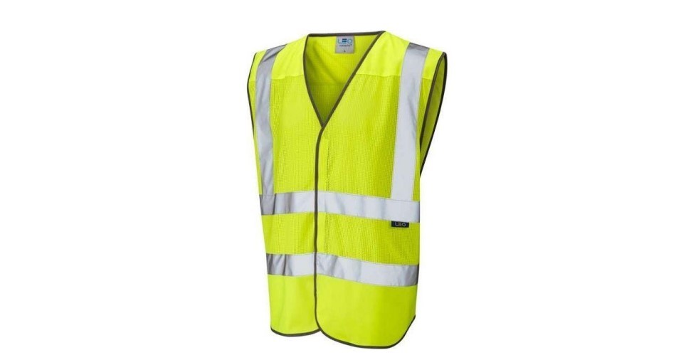 A Range of High Visibility Workwear Designed for Warmer Weather