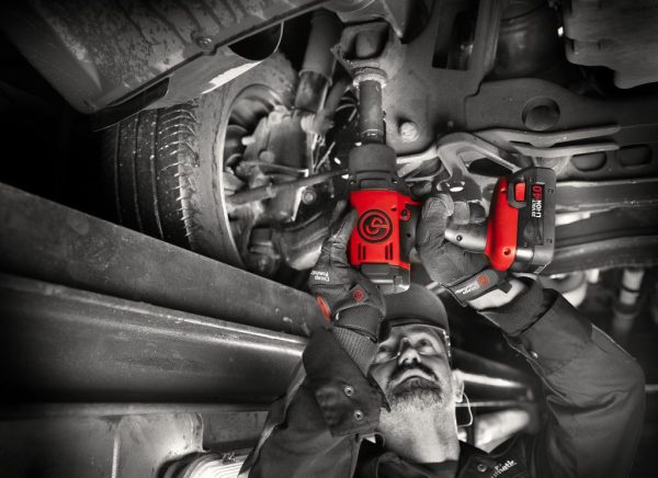 Chicago Pneumatic CP8848 Cordless Impact Wrench Kit 1/2″ - Image 2