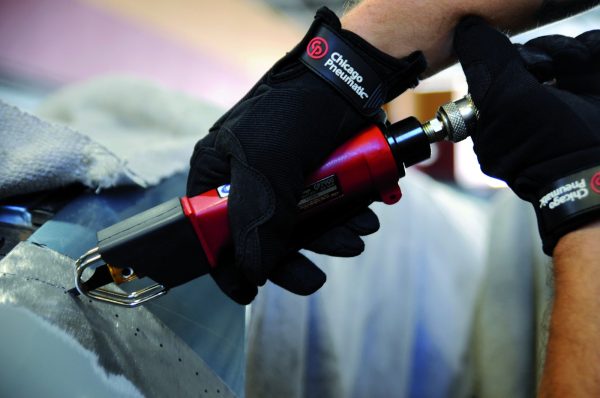 Chicago Pneumatic CP7900 Heavy Duty Air Saw