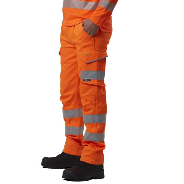 Leo Kingford EcoViz Stretch Rail Spec Cargo Trouser - Image 2